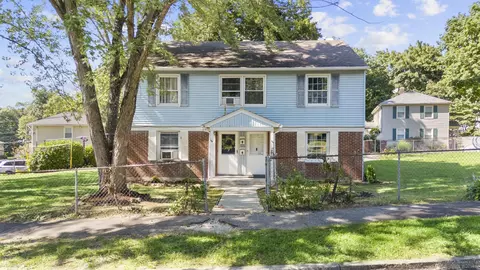 92 Cold Spring Cir, Naugatuck, CT 06770