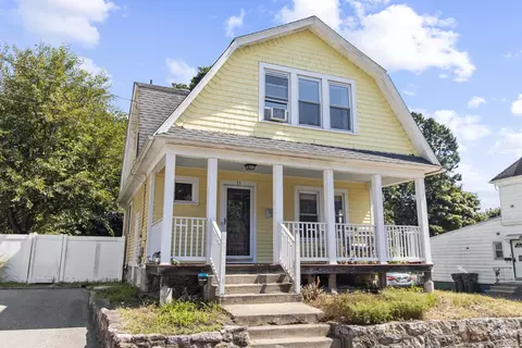 13 Bolles Ave, New London, CT 06320