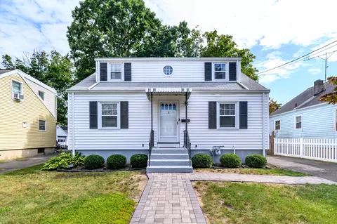 2 Bridge St, Norwalk, CT 06855