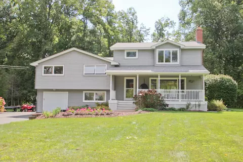 799 Bridge St, Suffield, CT 06078