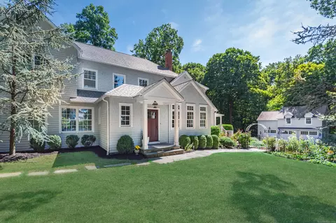 60 Peaceable Ridge Rd, Ridgefield, CT 06877