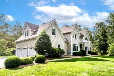 23 Jacobs Ln, Bethel, CT 06801
