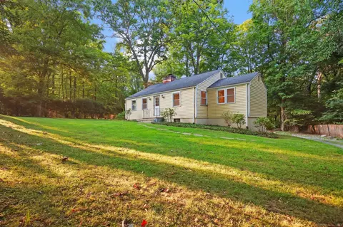133 Jelliff Mill Rd, New Canaan, CT 06840