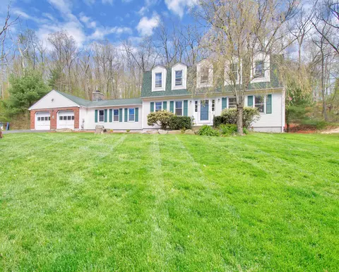 165 Crystal Lake Rd, Ellington, CT 06029
