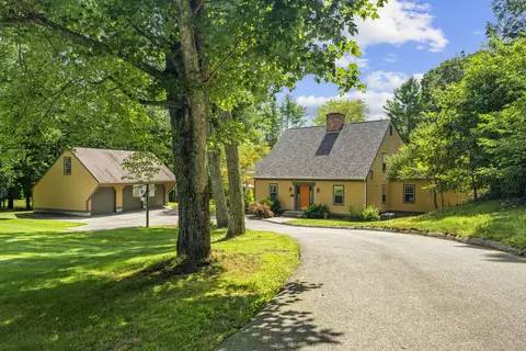 210 Kenwood Rd, Griswold, CT 06351