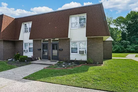 113 Kenneth St #113, East Haven, CT 06512