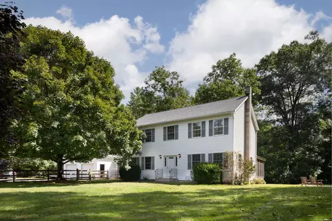 13 Seneca Ln, Salisbury, CT 06068