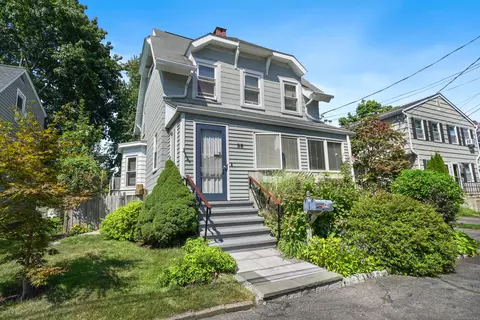 98 Brittin Ave, Bridgeport, CT 06605