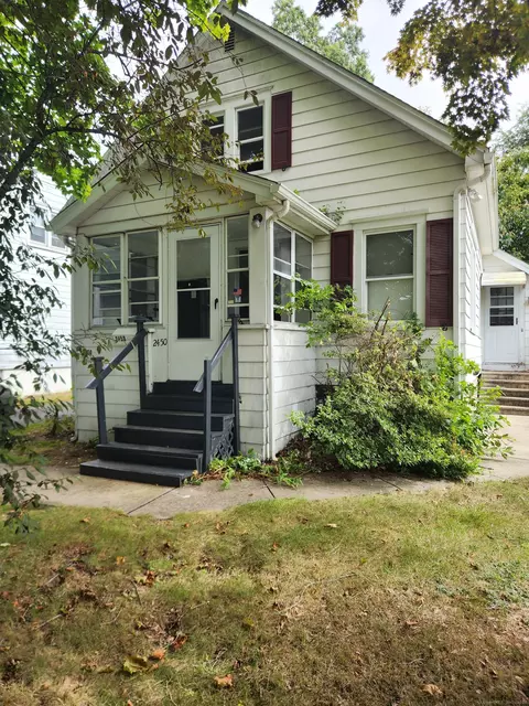 2450 Broadbridge Ave, Stratford, CT 06614