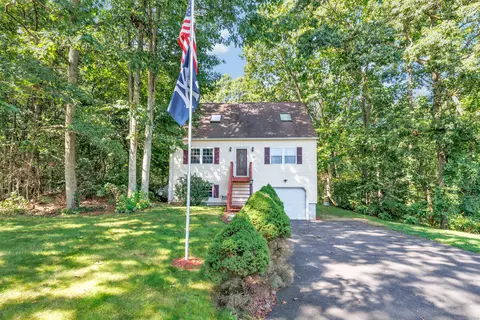 171 Grove St, Shelton, CT 06484
