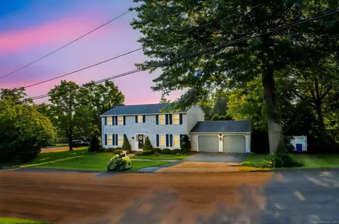 9 Mikelin Dr, Torrington, CT 06790
