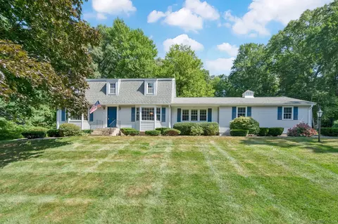 42 Butternut Ln, Vernon, CT 06066