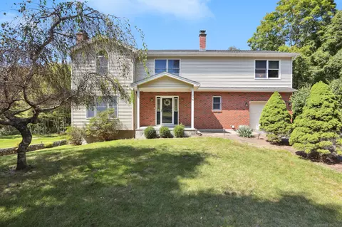 89 Tyler Xing, Middlebury, CT 06762