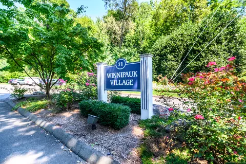71 Aiken St #I11, Norwalk, CT 06851