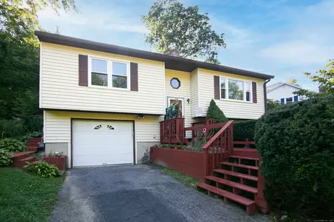 182 Florence St, Winchester, CT 06098