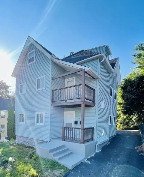 19 Warren St, Hartford, CT 06120