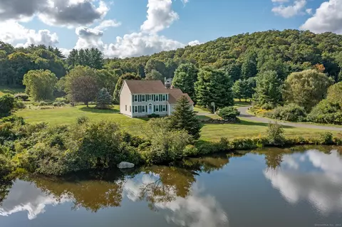 6 Mill Pond Rd, New Fairfield, CT 06812