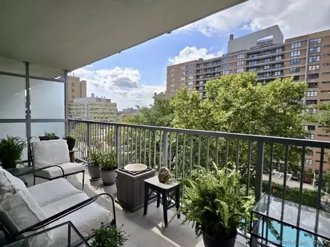 100 York St #7A, New Haven, CT 06511