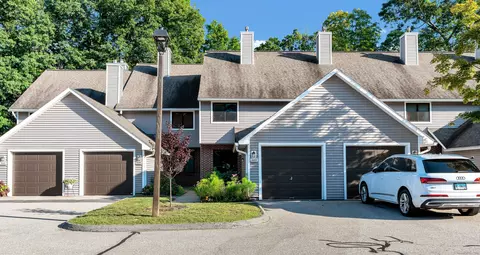 2603 Mill Pond Dr #2603, South Windsor, CT 06074