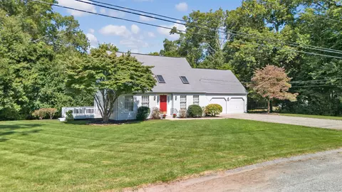 60 Waterman St, Killingly, CT 06239