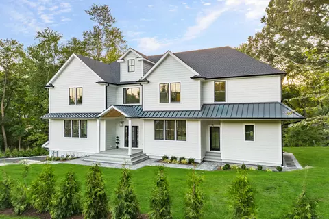 1 Plunkett Pl # A, Westport, CT 06880