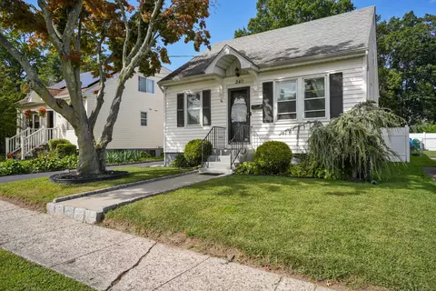 240 Milford Ave, Stratford, CT 06615