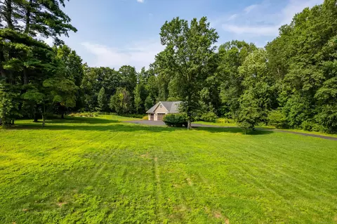 140 Still Rd, Bloomfield, CT 06002