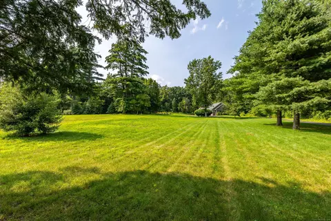 142 Still Rd, Bloomfield, CT 06002