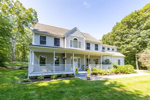 172 Apple Hill Dr, Watertown, CT 06795