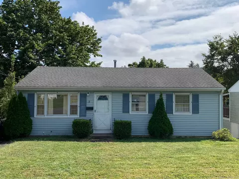 13 Crofut St, Danbury, CT 06810