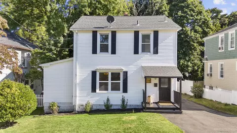 28 Linden St, West Haven, CT 06516