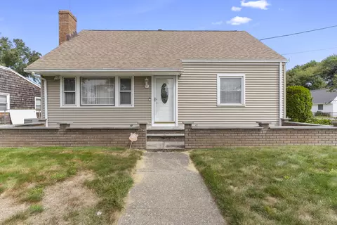 70 Meadowbrook Rd, Stratford, CT 06614