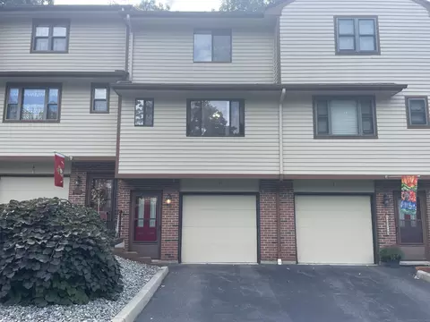 1516 E Main St #5, Meriden, CT 06450