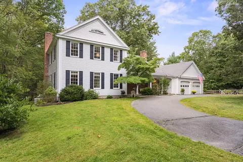 102 Timms Hill Rd, Haddam, CT 06438