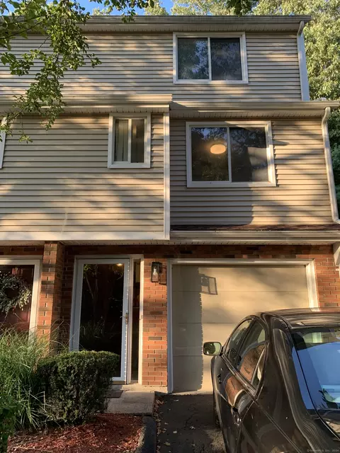 95 Bee St #2, Meriden, CT 06450