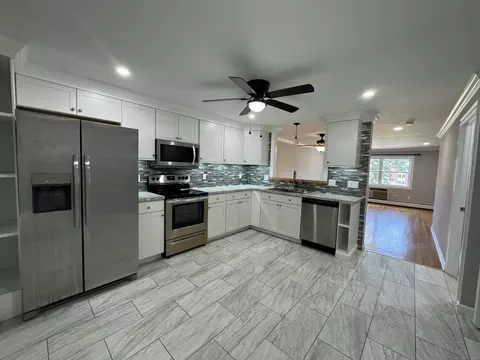 63 Terrace Gdns #63, Wallingford, CT 06492