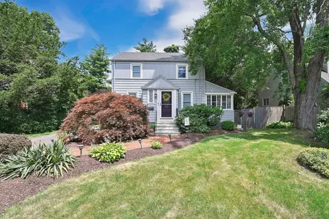 498 Forbes St, East Hartford, CT 06118