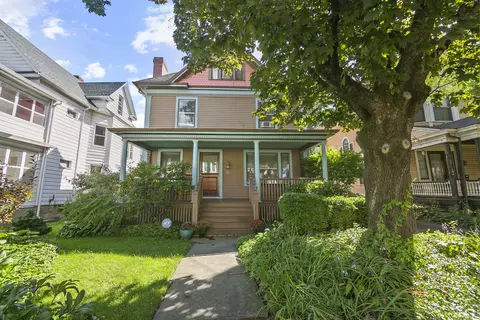 76 Oxford St, Hartford, CT 06105