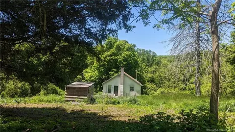 59 Fuller Mountain Rd, Kent, CT 06757