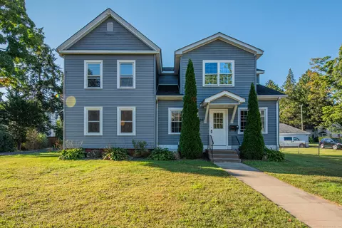 46 Hudson St, Manchester, CT 06042