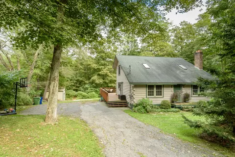 48 Loveland Rd, Hebron, CT 06248