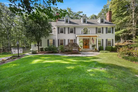 40 Cardinal Rd, Weston, CT 06883