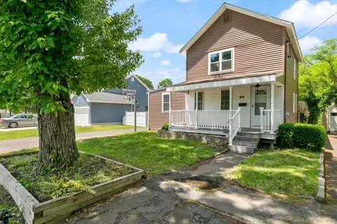 56 Lake St, Wallingford, CT 06492