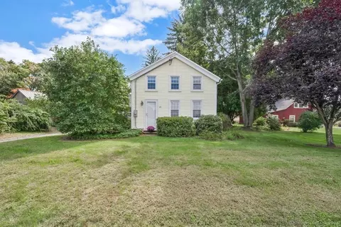23 Ferry Ln, Glastonbury, CT 06073