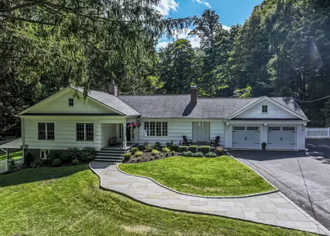 51 Silver Hill Rd, Ridgefield, CT 06877