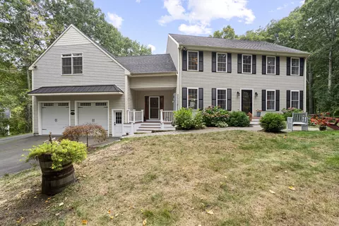691 E Pond Meadow Rd, Westbrook, CT 06498