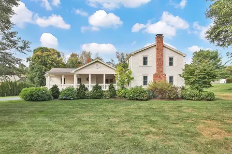 21 Colonial Dr, Somers, CT 06071