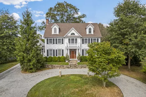 30 Barnes Rd, Stonington, CT 06378