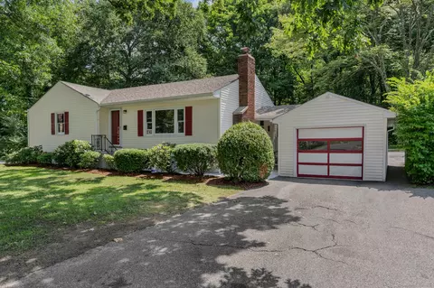 303 Bunker Hill Ave, Waterbury, CT 06708