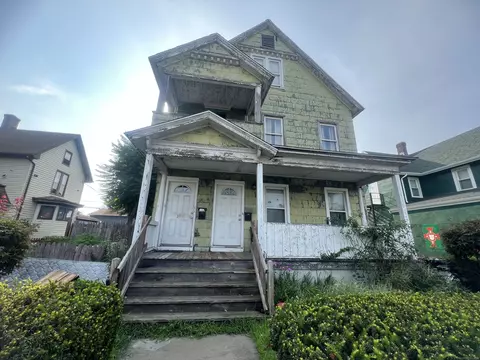 32-34 New Park Ave, Hartford, CT 06106